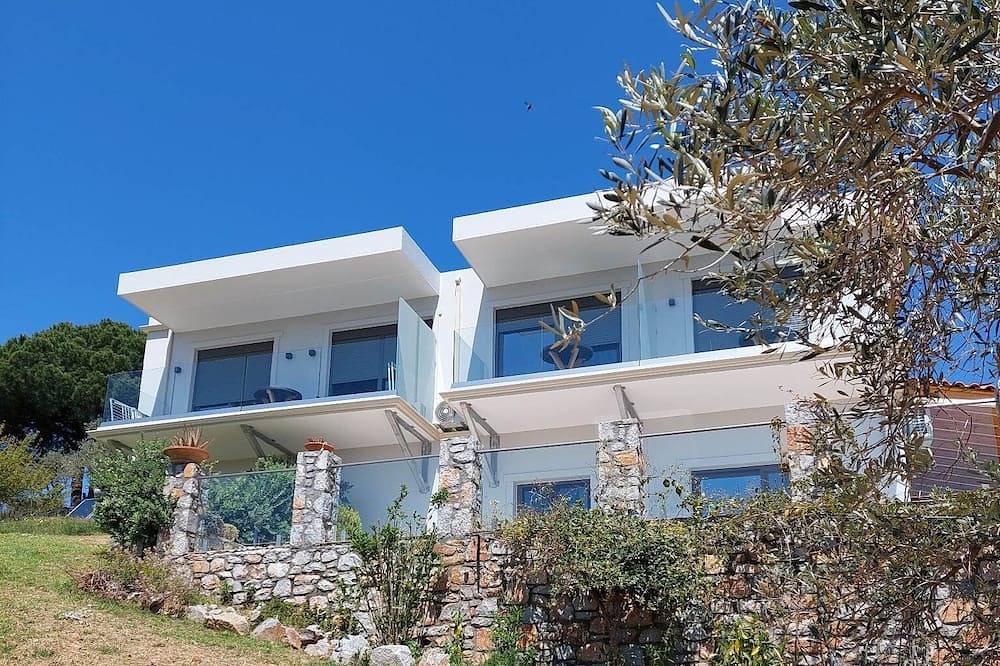 Ganze Wohnung, New Studio 2 in Sporaden