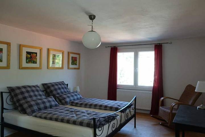 Gîte pour 6 personnes, avec terrasse à Dernbach - 2