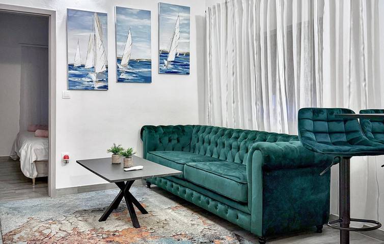 Ferienwohnung für 2 Personen, mit Terrasse in Nova Vas - 4