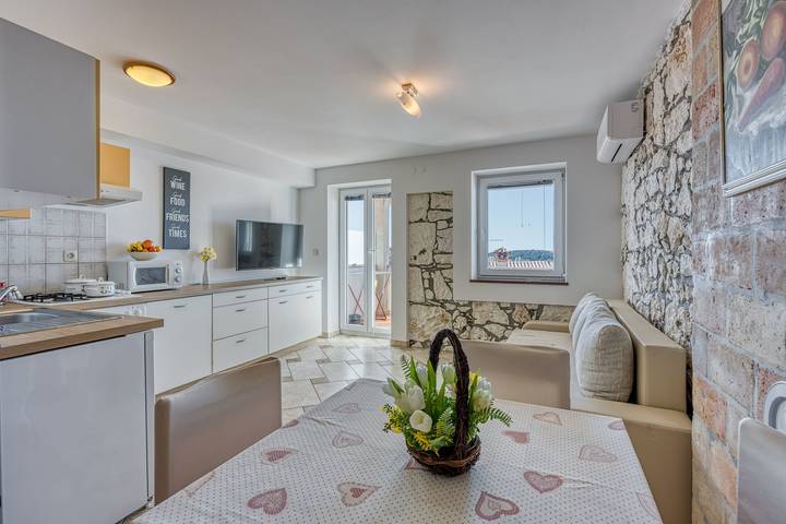 Ferienwohnung für 4 Personen, mit Balkon und Meerblick - 1