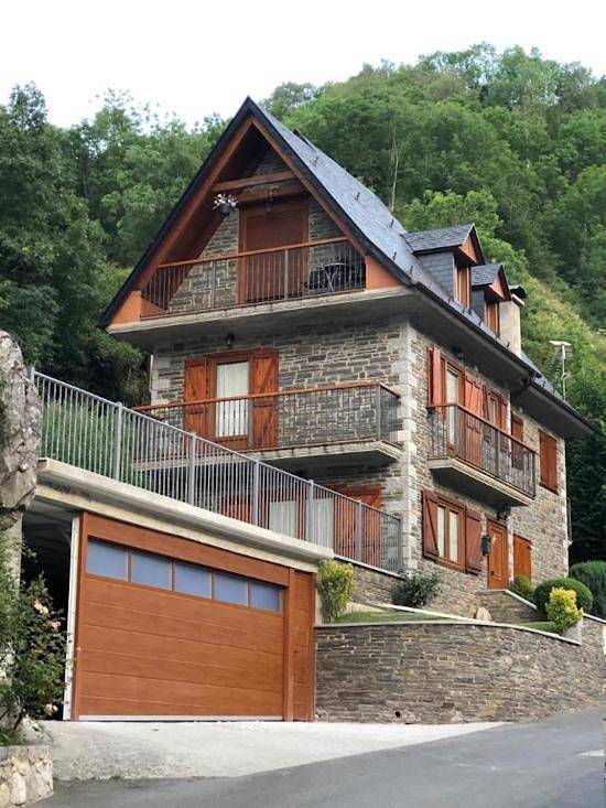 Casa rural para 6 personas, con Balcón y Terraza además de Jardín y Vistas en Garós - 3