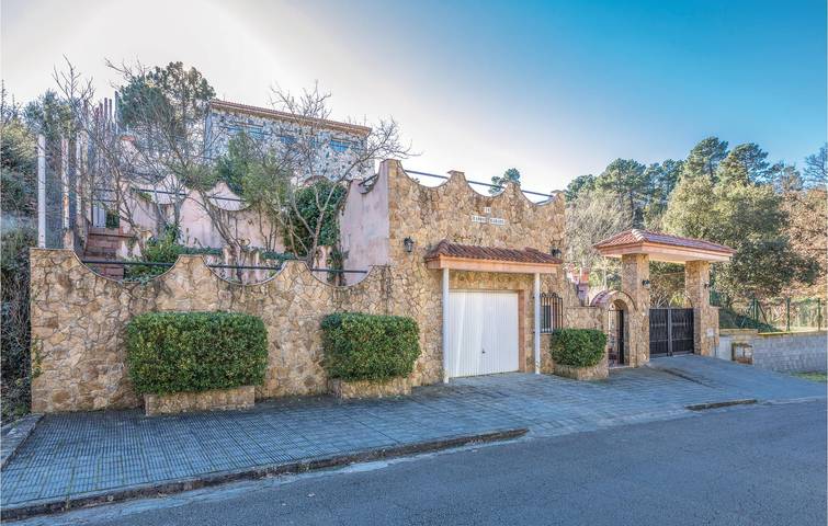 Ferienhaus für 12 Personen, mit Pool und Terrasse sowie Garten in Lloret de Mar - 3