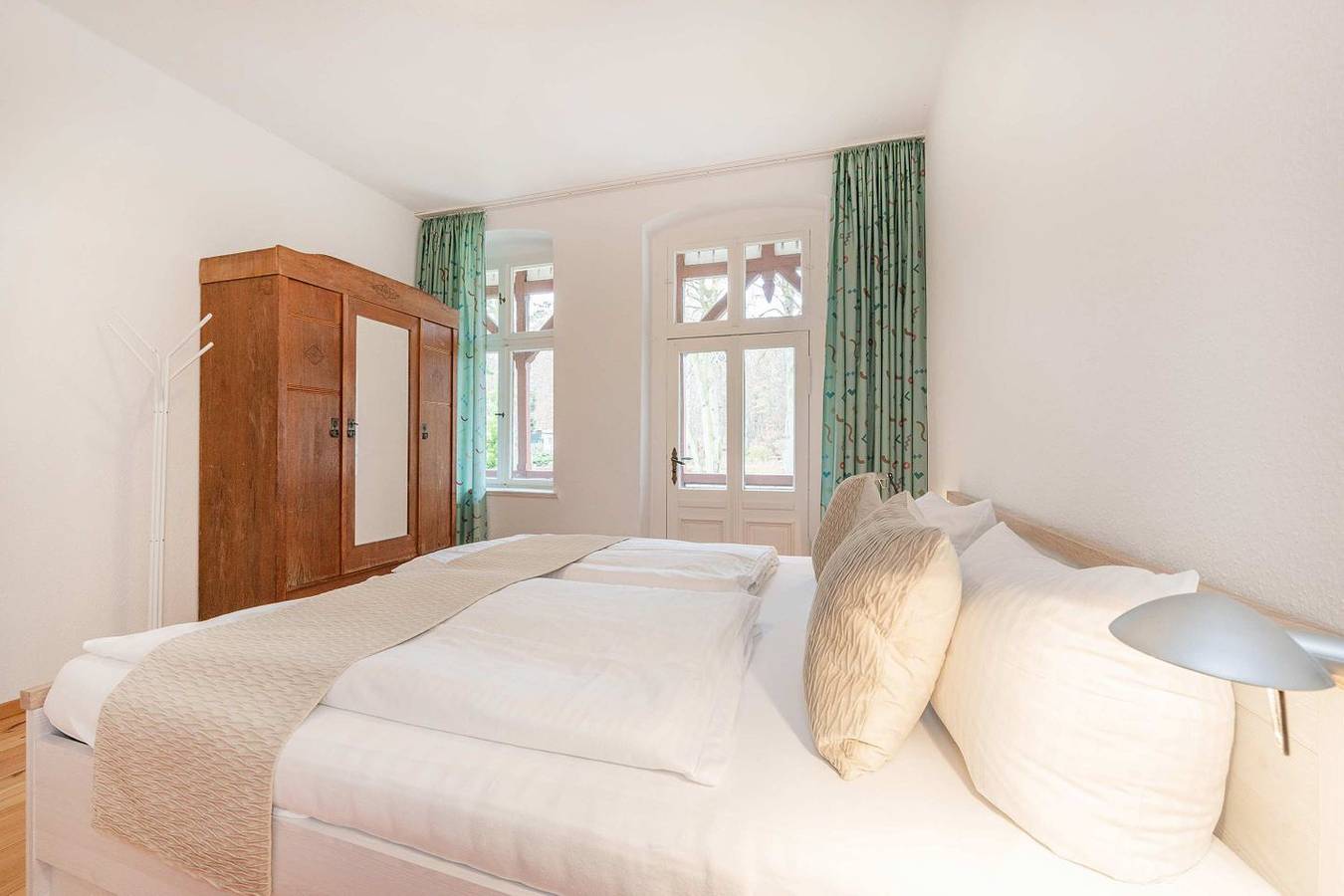 Ganze Wohnung, Waldfriede – Ferienwohnung Rot mit Balkon, Wlan & nah am Sandstrand in Bansin, Heringsdorf
