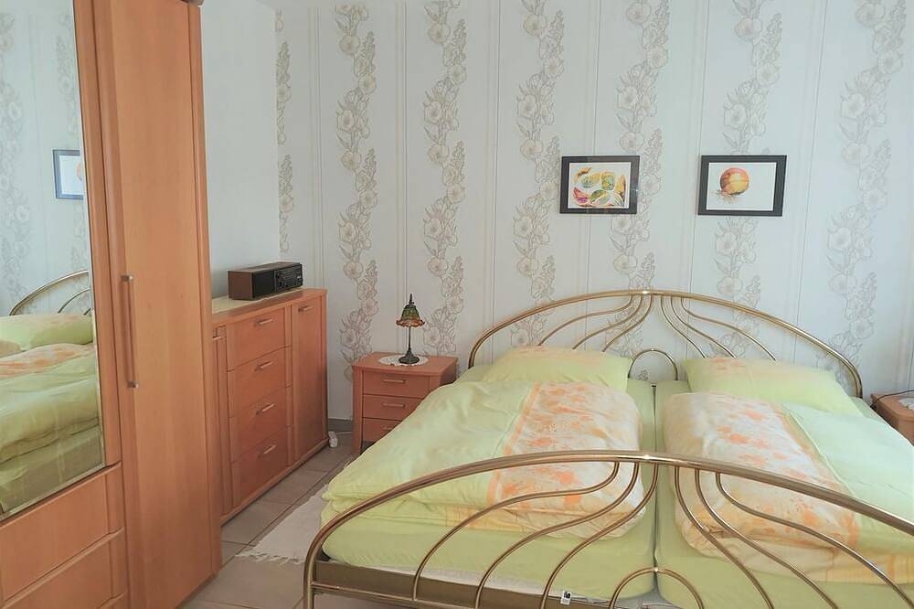 Ganze Wohnung, Haus Sonnenschein - Ferienwohnung in Trassem, Landkreis Trier-Saarburg