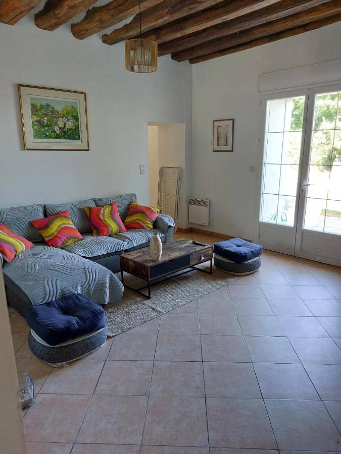 Location de vacances pour 4 personnes, avec jardin à Saint-Cyr-sur-Morin - 2