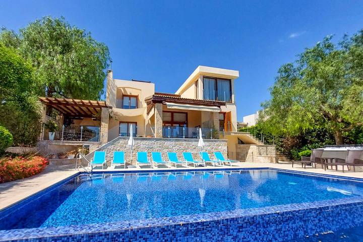 Holiday rental for 10 people, with Balcony and Terrace in Aphrodite Hills