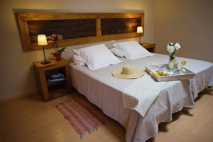 Entire apartment, 2 Bedrooms, Sea View, Heated Pool 27ºC, Heating, Free Wifi, private garden and barbecue (4) in El Caletón, La Matanza de Acentejo