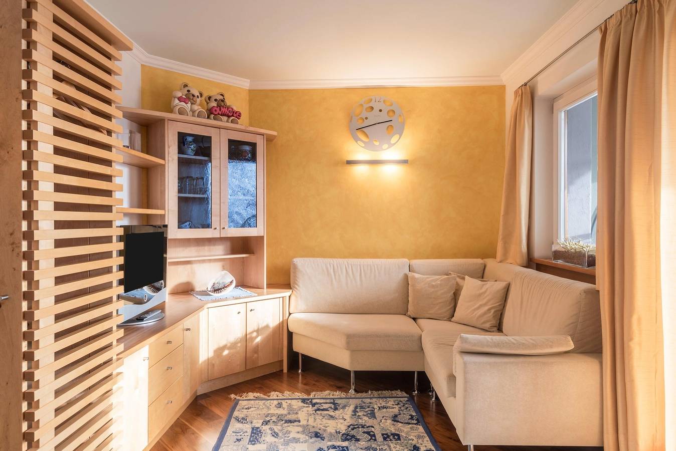 Ganze Wohnung, Charmante, kleine Ferienwohnung am Meer in der Villa Anina mit Pool in Klobenstein, Ritten