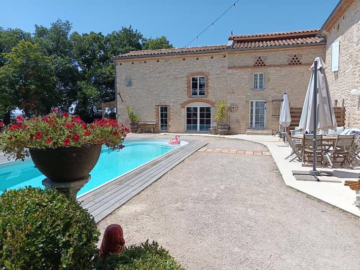 Maison d’hôte pour 2 personnes, avec jardin et vue sur le lac ainsi que vue et piscine, animaux acceptés dans le Tarn - 4