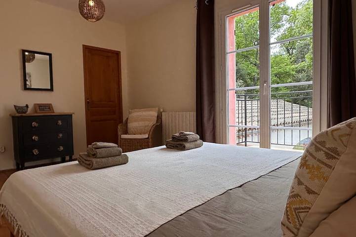 Location de vacances pour 8 personnes, avec jardin à Pont-Saint-Esprit - 4