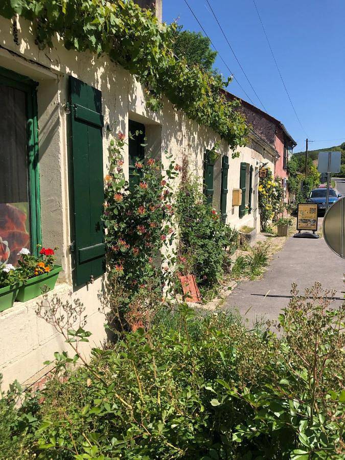 Le Surmelin Bed & Breakfast 'Ombres' in Baulne-en-Brie, Aisne