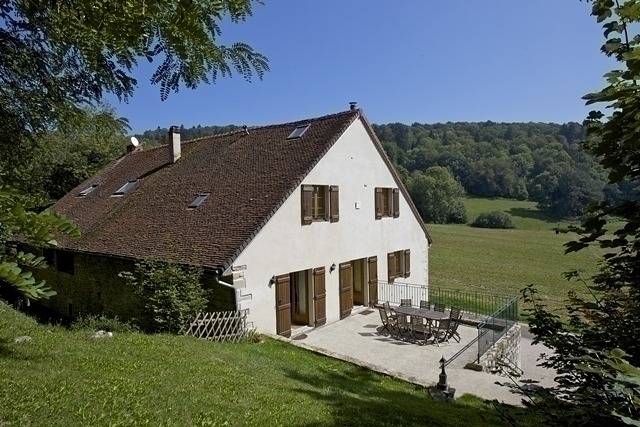 Gîte pour 8 personnes, avec Terrasse ainsi que Jardin et Vue dans Plaisia