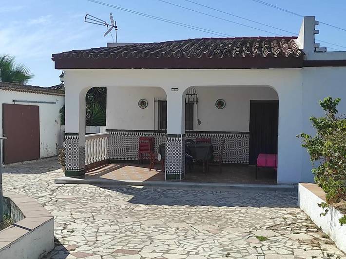 Casa rural para 6 personas, con vistas además de jardín y piscina, Se admiten mascotas en El Puerto de Santa María - 4