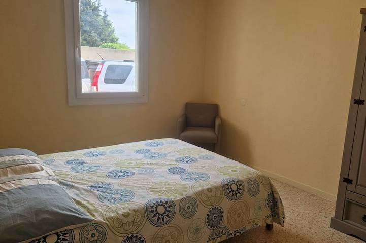 Location de vacances pour 6 personnes, avec jardin à Sauveterre - 4