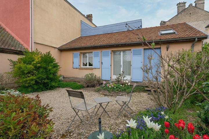 Chambre d’hôte pour 2 personnes, avec jardin ainsi que terrasse et piscine dans l' Aube - 4