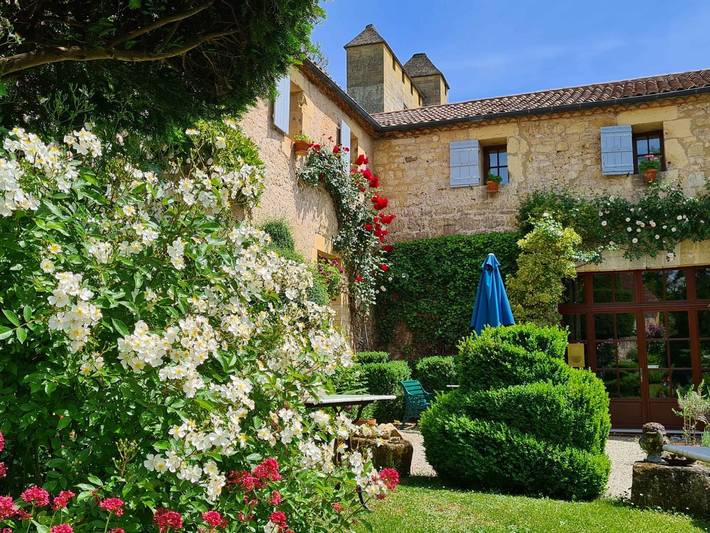 Chambre d’hôte pour 2 personnes, avec jardin et piscine