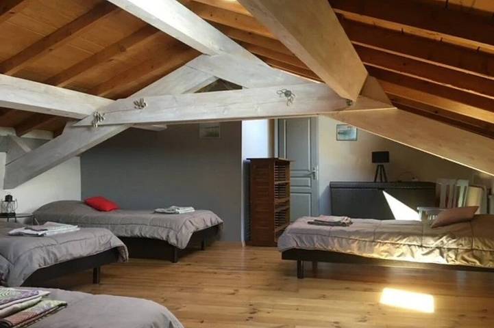 Location de vacances pour 6 personnes, animaux acceptés à Plats - 4