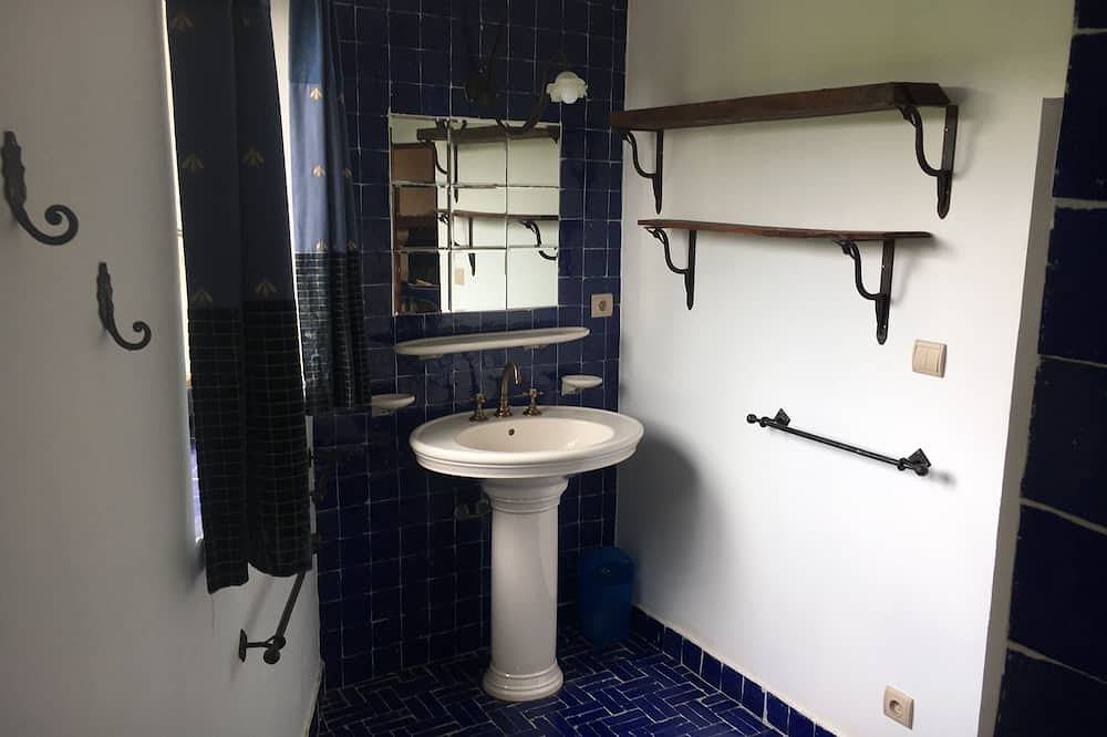 Francia Suroeste, casa de campo con jardín y piscina en alquiler in Compreignac, Región de Bellac