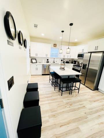 Vacation Home for 6 Guests in Atlanta, Fulton County, Picture 3