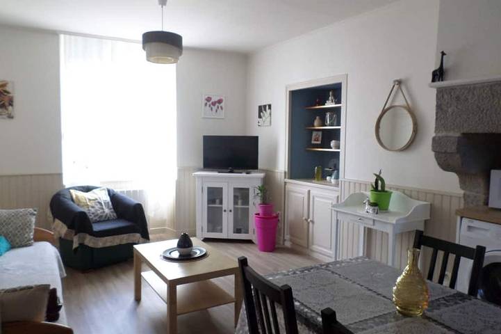 Gîte pour 3 personnes, avec jacuzzi dans Port de Plaisance des Sablons