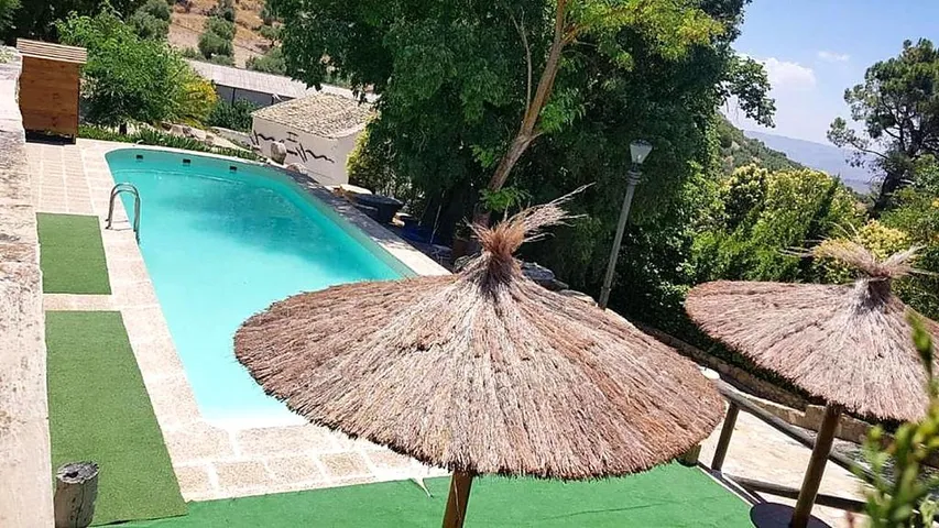 Casa de vacaciones para 8 personas, con piscina además de jardín y vistas, Se admiten mascotas - 1