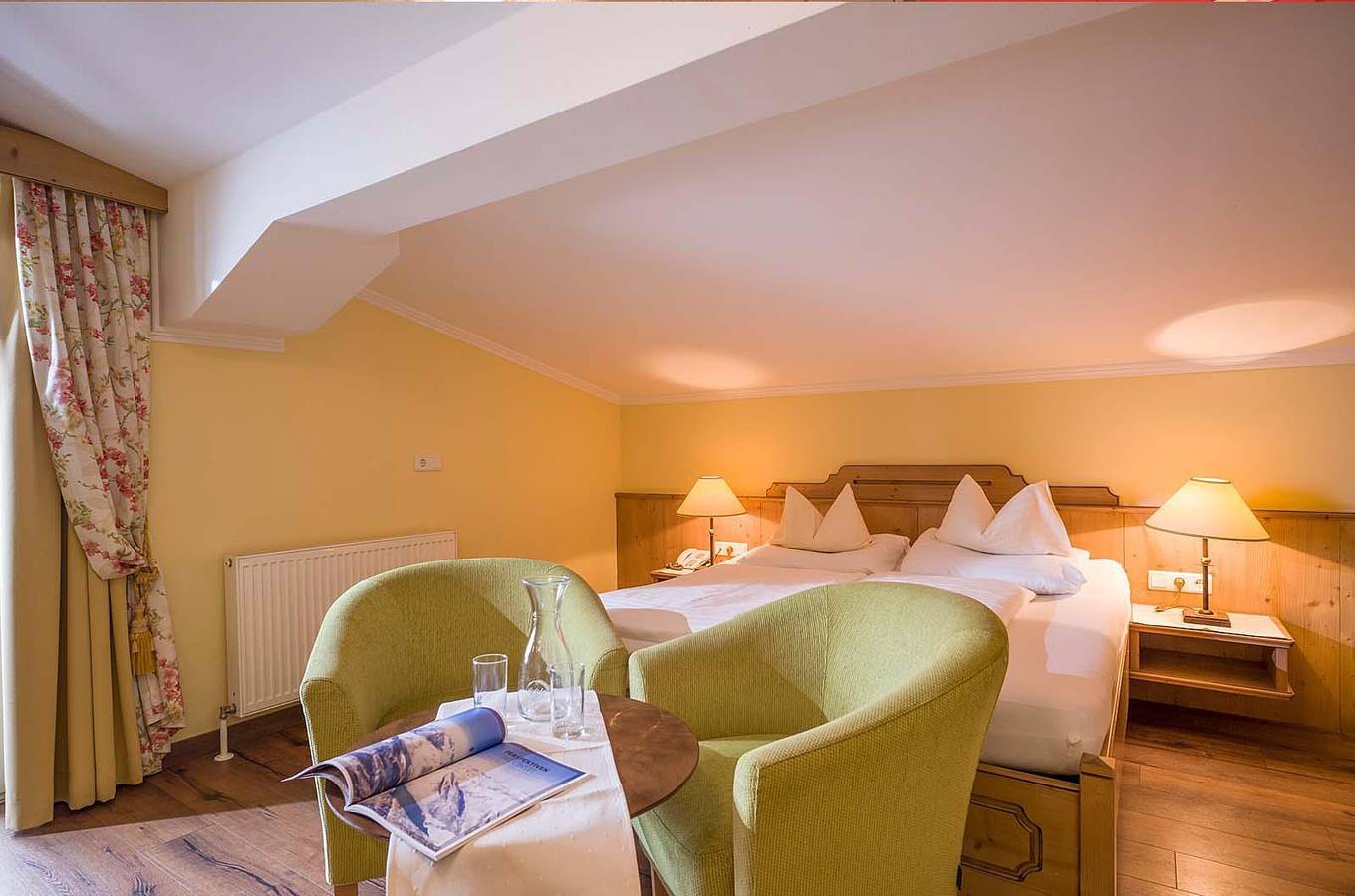 Doppelzimmer ohne Balkon Fs in Maurach, Eben am Achensee