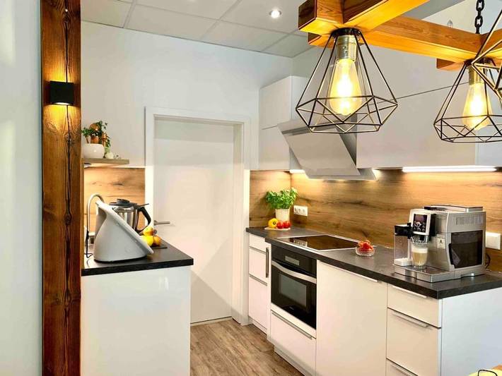 Ferienwohnung für 6 Personen, mit Terrasse und Garten sowie Sauna und Ausblick in Geyer