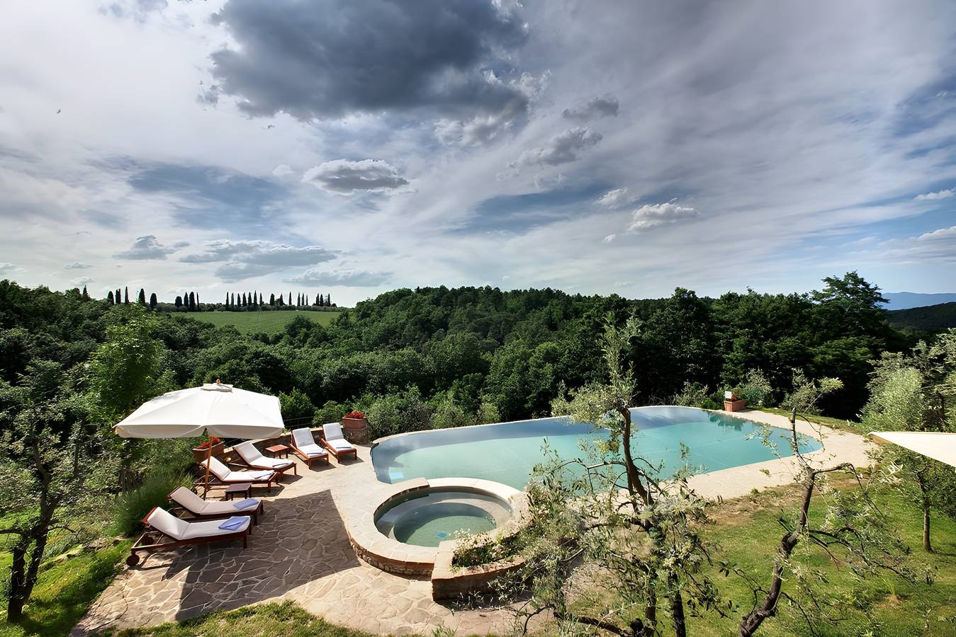 Appartement entier, Fienile « Cottage in Chianti » avec piscine partagée, Wi-Fi et climatisation in San Casciano in Val di Pesa, Chianti