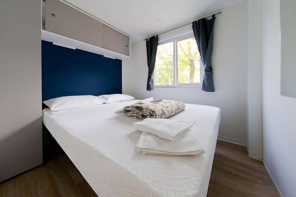 Modern mobile home in Marina 3 campings included, 3 bedrooms, 2 bathrooms, beach in Punta Marina, Provincia di Ravenna