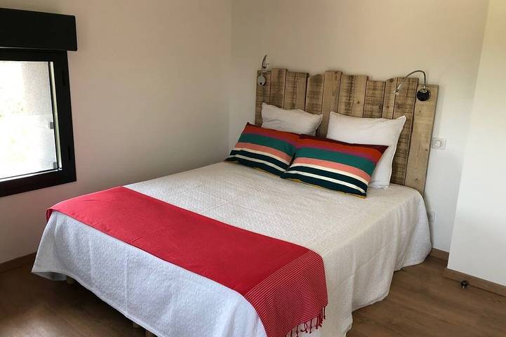 Location de vacances pour 10 personnes, avec balcon à Pinet (homonymie) - 3