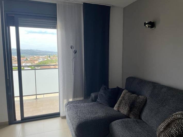 Gîte pour 4 personnes, avec Balcon ainsi que Terrasse et Vue à Móra d'Ebre