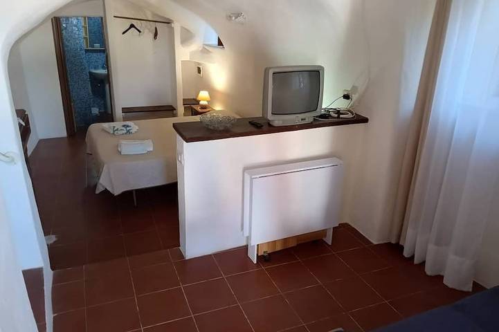 Gîte pour 2 personnes, avec terrasse à Filicudi - 2