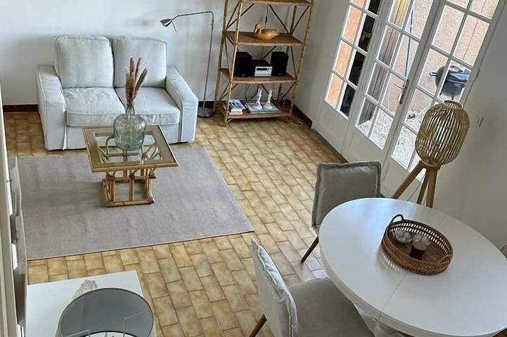 Typical house of Provence in quiet surroundings, with breathtaking sea-view in Le Lavandou, Parc national Port-Cros