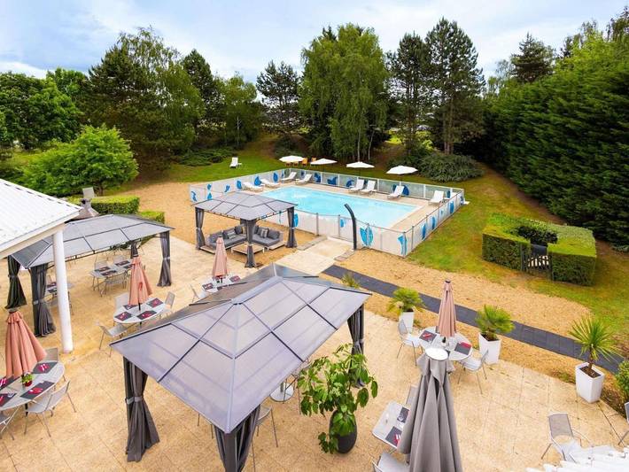 Hôtel pour 3 personnes, avec piscine et jardin