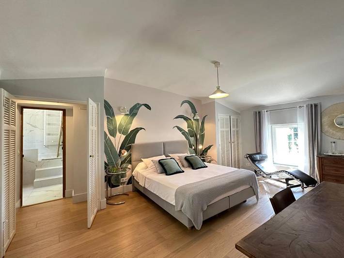 Maison d’hôte pour 5 personnes, avec vue ainsi que jardin et piscine à Vallauris - 3