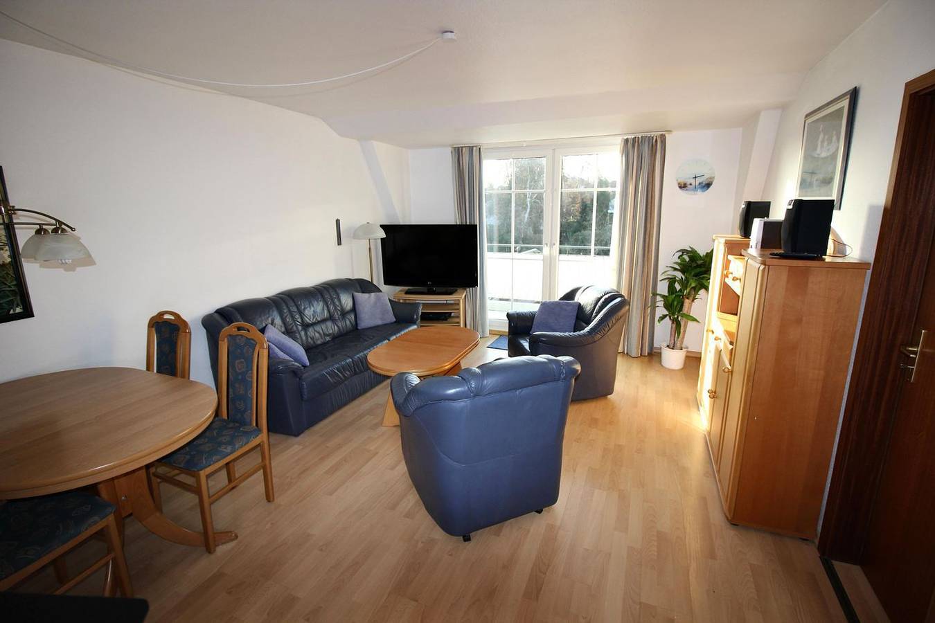Geheel appartement, Parkside No. 8: Gemütliche Ferienwohnung am Timmendorfer Strand mit Balkon in Timmendorfer Strand, Kreis Ostholstein