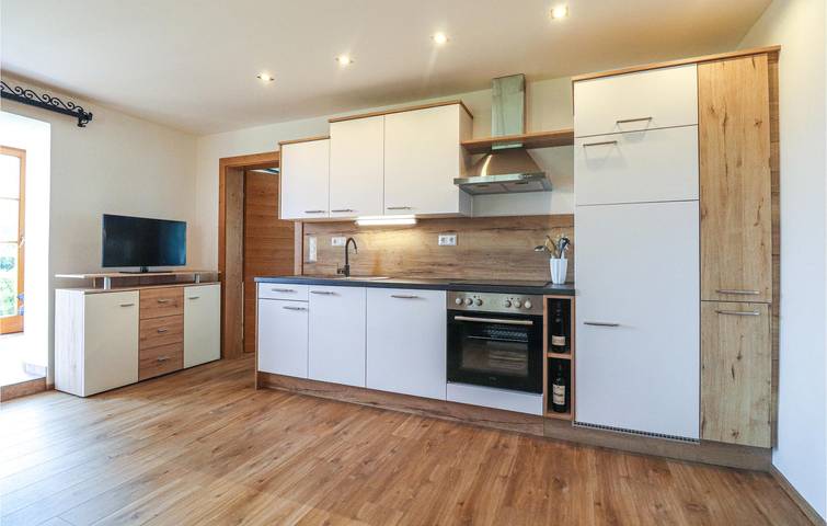 Ferienwohnung für 6 Personen, mit Terrasse und Garten am Wörthersee - 4