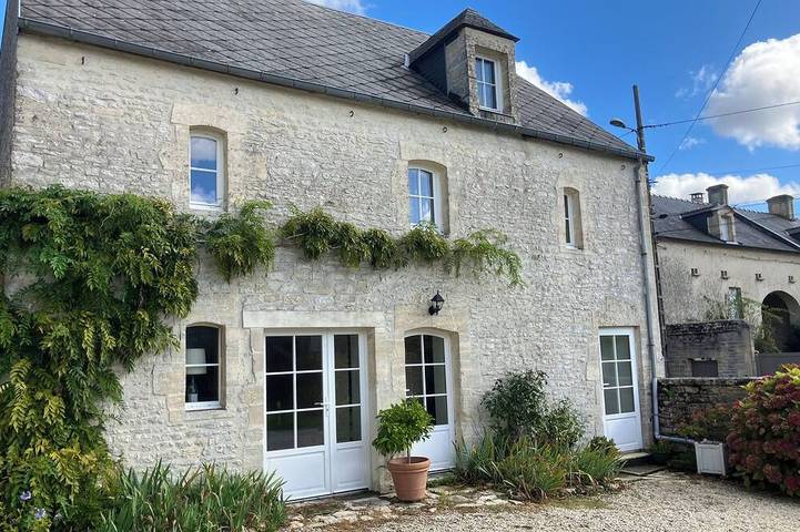 Location de vacances pour 4 personnes, avec jardin à Sommervieu