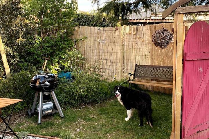 Location de vacances pour 4 personnes, avec Terrasse ainsi que Jardin et Vue dans Sonnaz