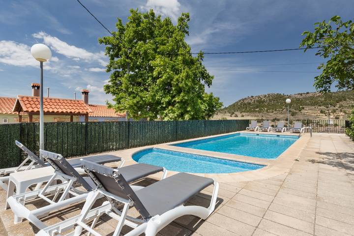 Maison de campagne pour 4 personnes, avec Jardin à Moratalla