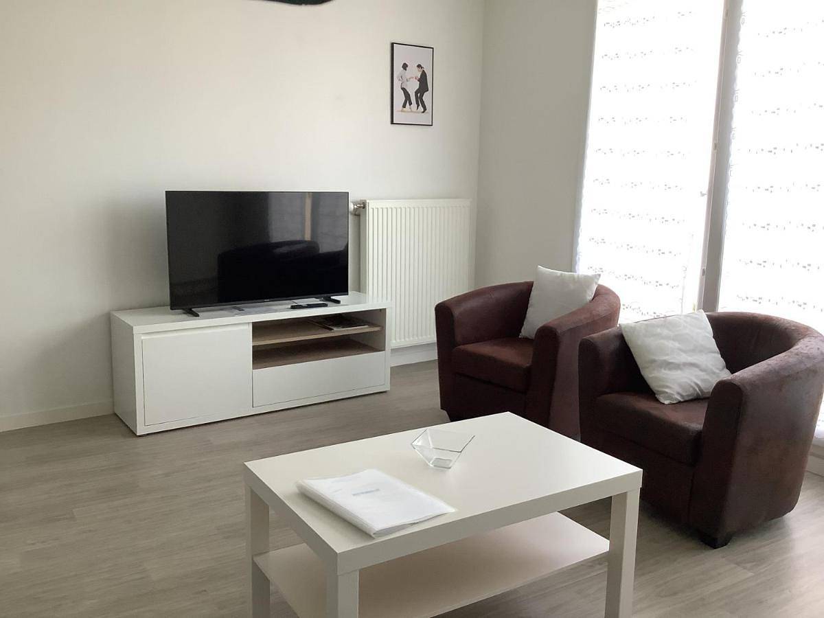 Appartement entier, L'étape Rémoise, le calme aux portes de Reims in Bezannes, Marne
