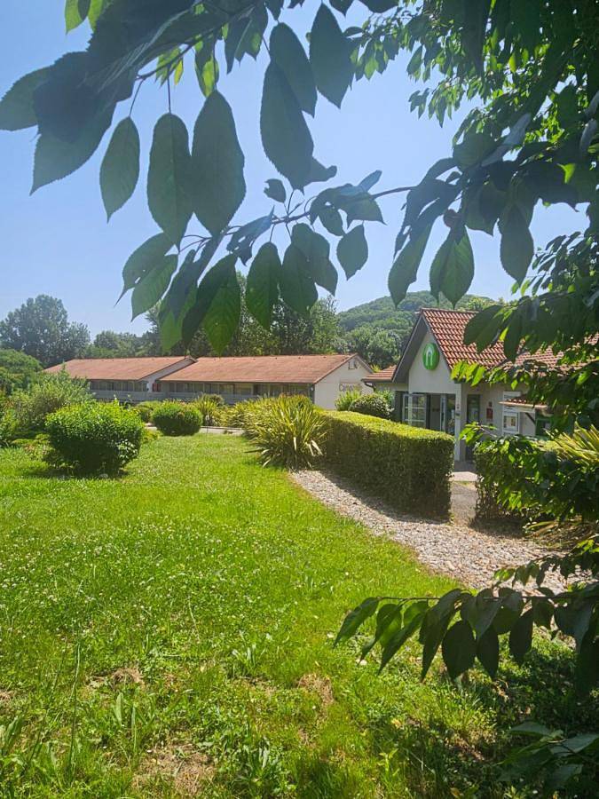 Hôtel pour 2 personnes, avec jardin dans le Lot-et-Garonne