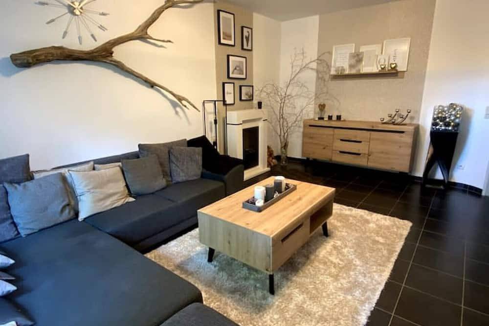 Health resort Niedenstein - apartment (80sqm) with garden in Niedenstein, Schwalm-Eder-Kreis