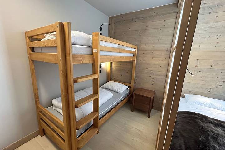 Gîte pour 8 personnes dans Patinoire des Gets - 3