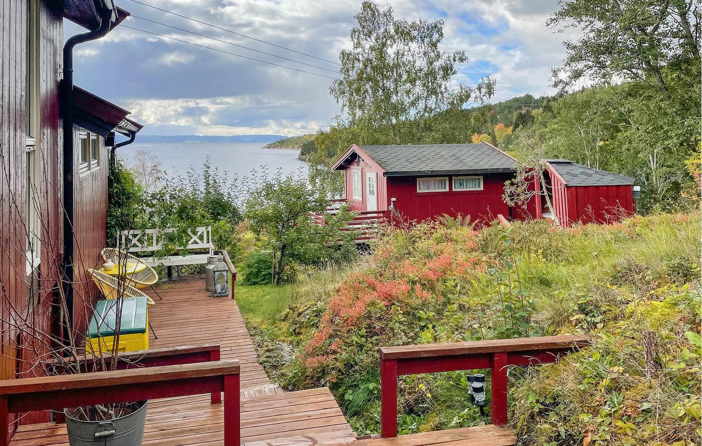 Holiday home for 6 people with garden in Steinkjer