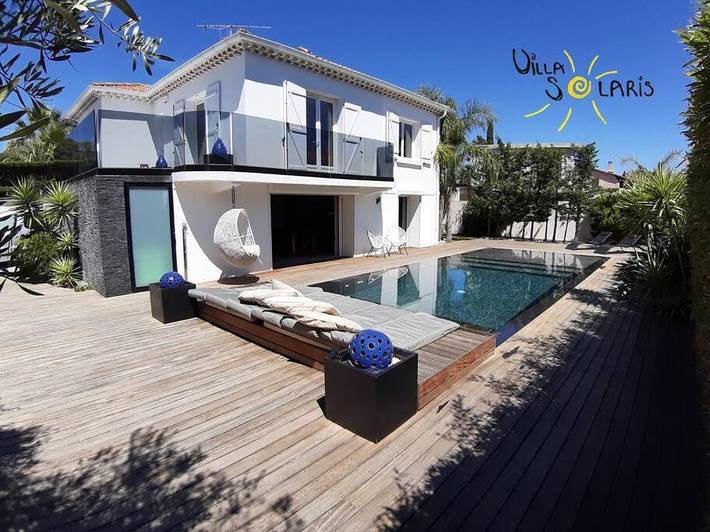 Villa voor 7 personen, with Balkon and Terras as well as Zwembad in Saint-Aygulf