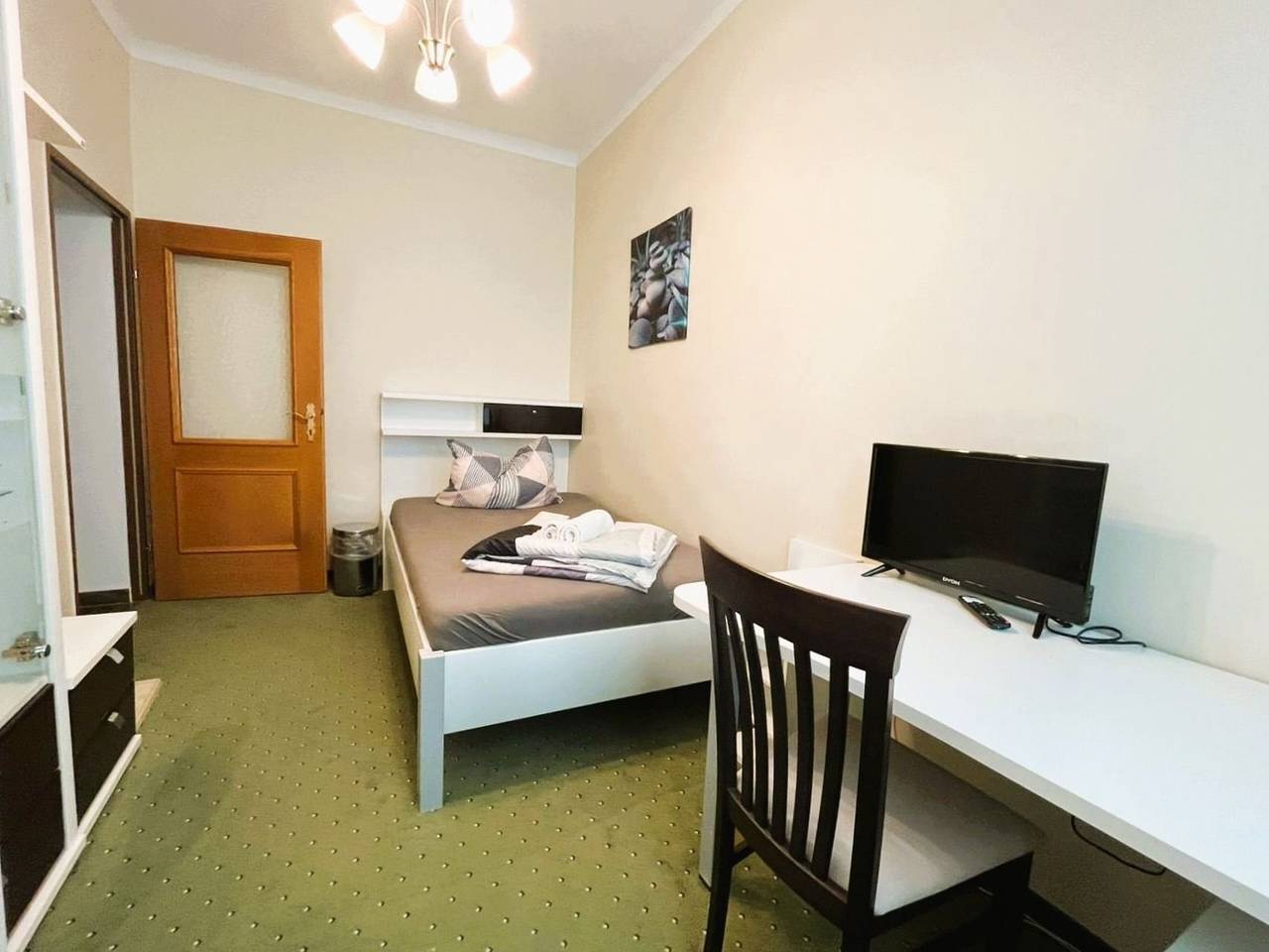 Mariazellerhof Room 012 in St. Pölten, Mostviertel Region