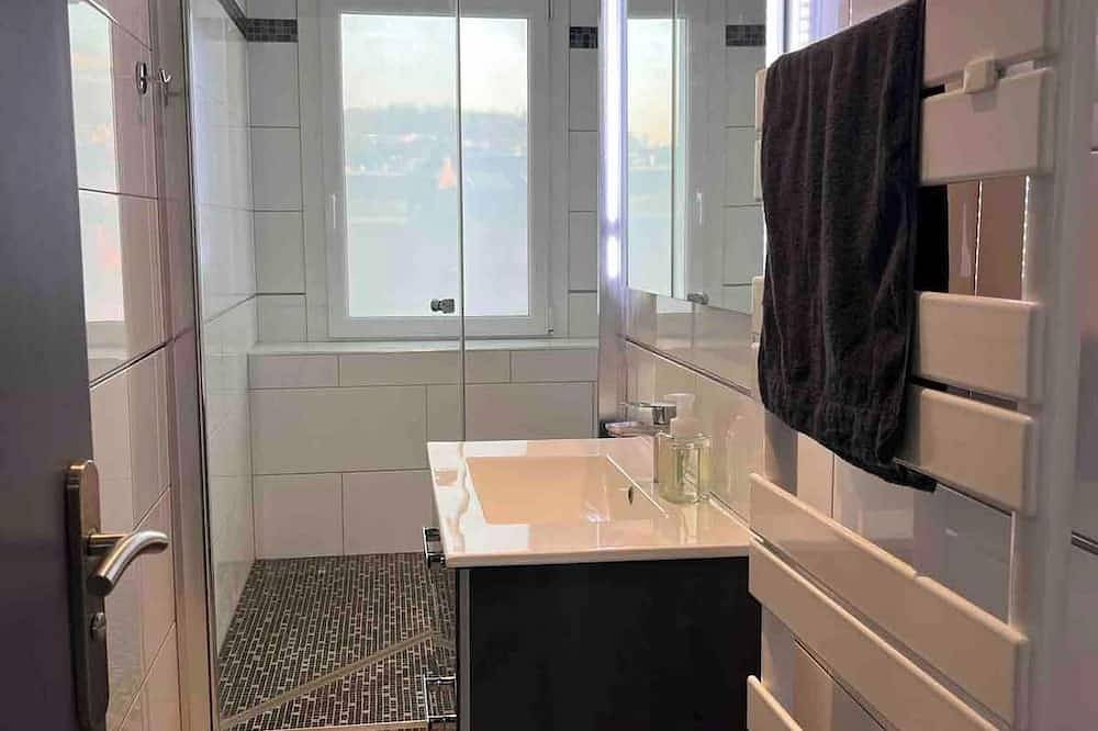 Entire apartment, Beautiful modern 7th floor apartment with panoramic views in Chambéry, Chambéry region