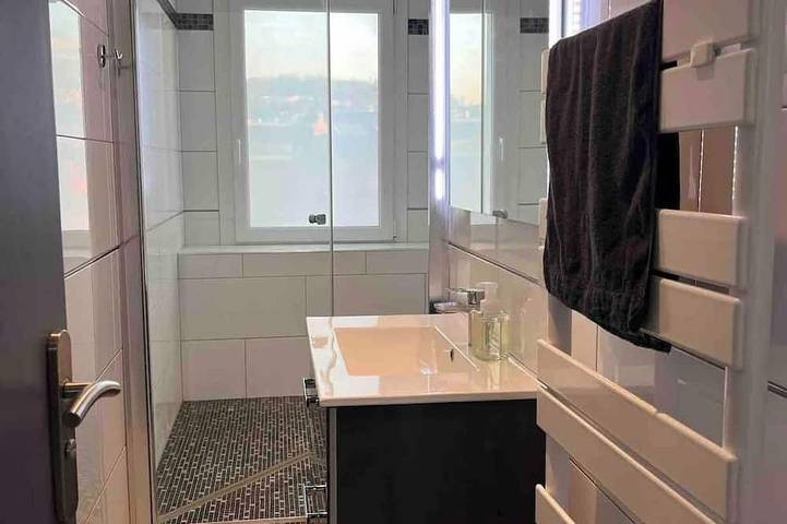 Appartement entier, Beautiful modern 7th floor apartment with panoramic views in Chambéry, Région de Chambéry