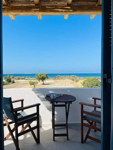 Maison d’hôte pour 2 personnes, avec jardin ainsi que vue et terrasse dans Naxos
